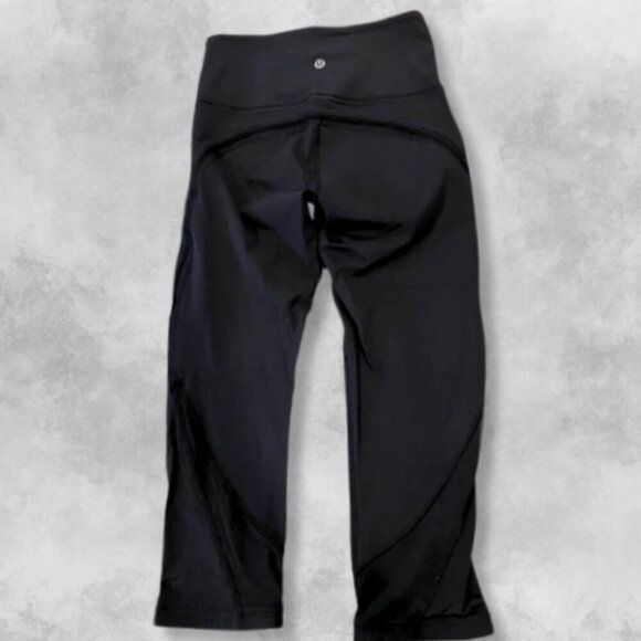 Lululemon High Rise Capris Wide Waistband Four-Way Stretch Sweat-Wicking Black 4 - Picture 2 of 4